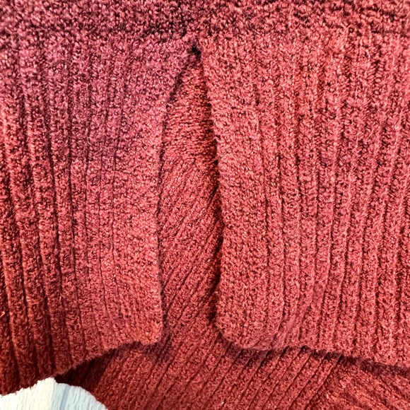 Women's Burnt Red Ruby Moon Fuzzy Extra Long Cardigan Size M - Picture 6 of 7